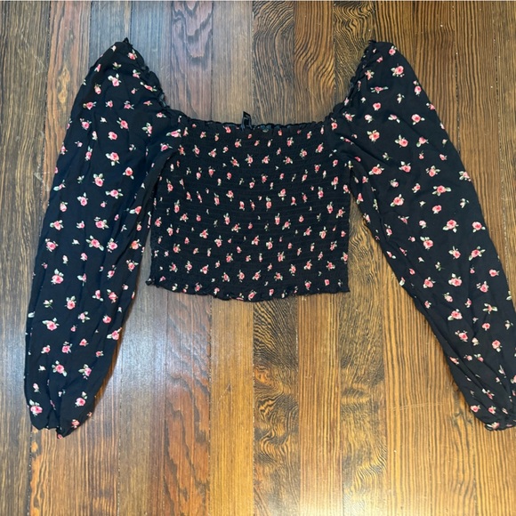Forever 21 Black Top with Red Floral Design - Picture 1 of 2
